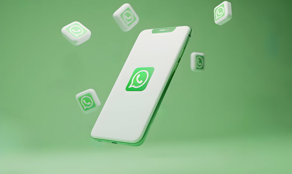 Como utilizar o marketing no WhatsApp para aumentar suas vendas? 2 whatsapp celular