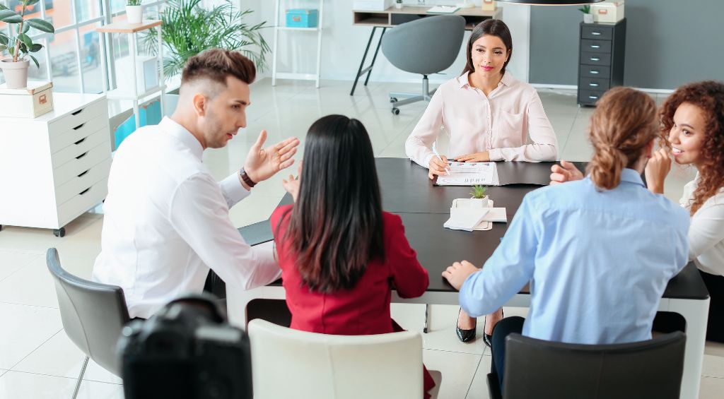 Recursos humanos: estratégias para inovar e crescer 1 recursos humanos