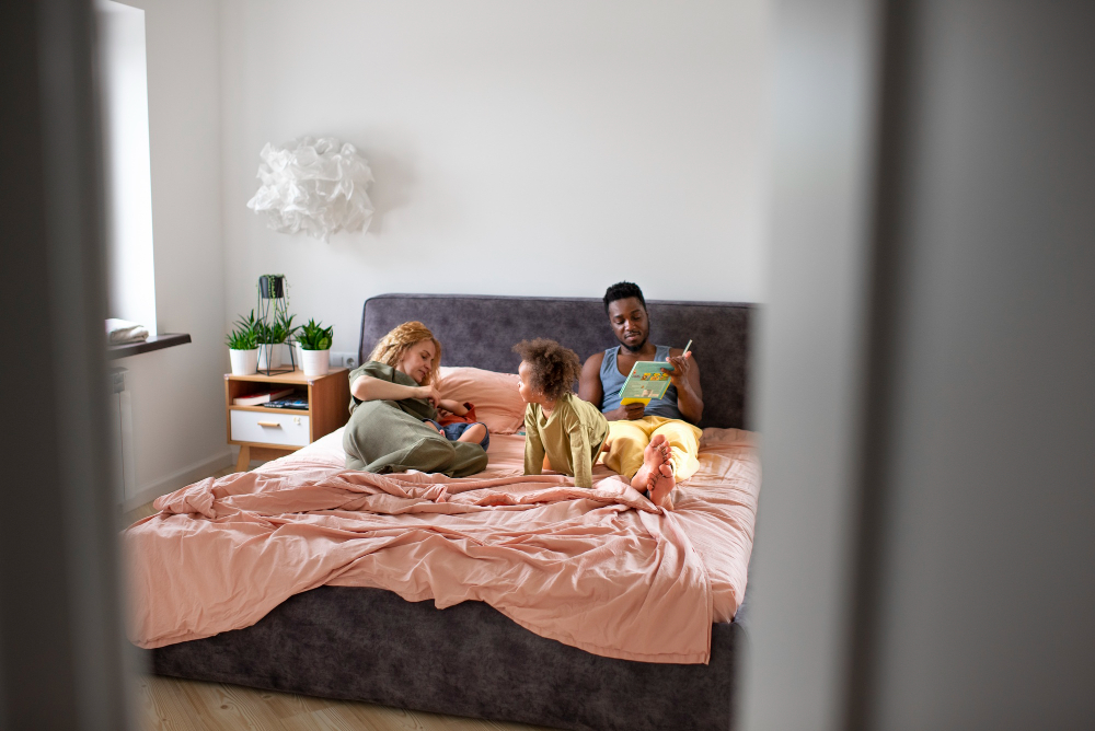 Dicas para otimizar espaço de quarto de casal pequeno 2 otimizar espaco de quarto de casal 2